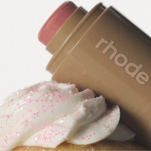 Rhode Pocket Blush - Limited shade “Sprinkle”- The natural flush. NEW - Picture 7 of 15